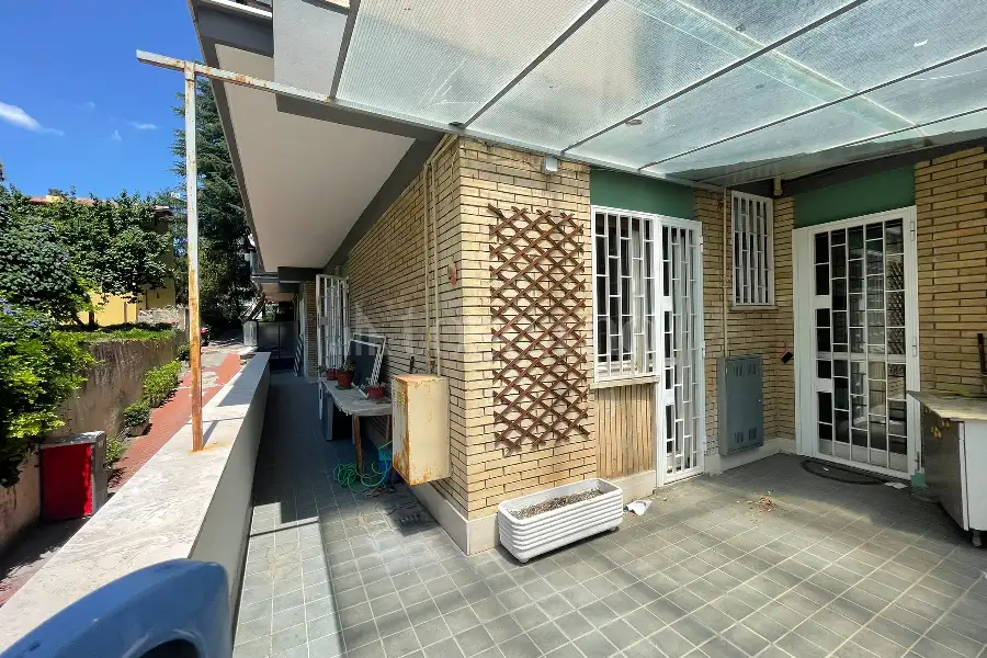 Casa in vendita di 210 mq a €820.000 (rif. 21/2026)