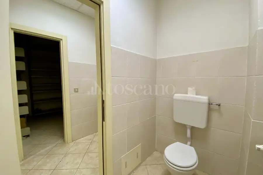 Negozio in vendita di 55 mq a €88.000 (rif. 28/2025)