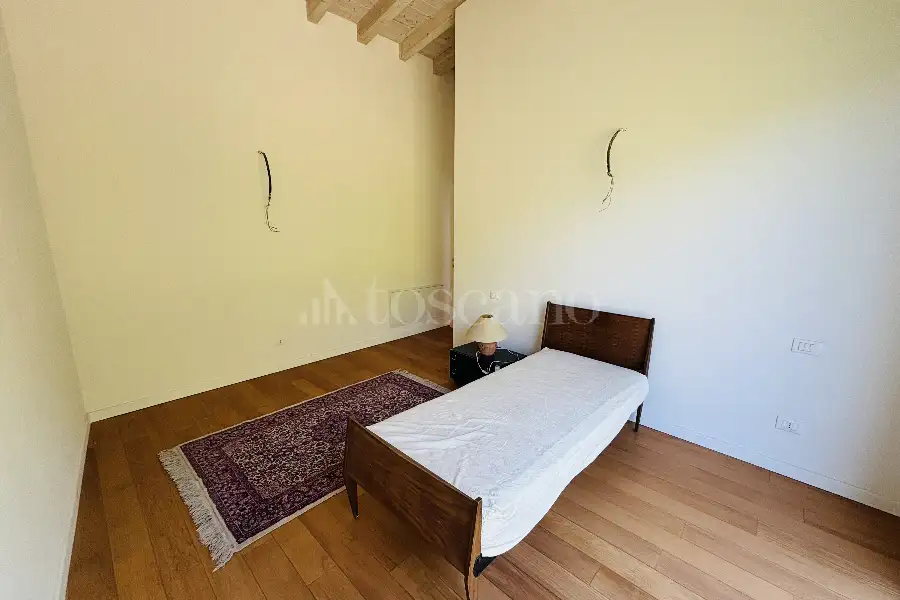 Villa in vendita di 255 mq a €1.200.000 (rif. 21/2026)