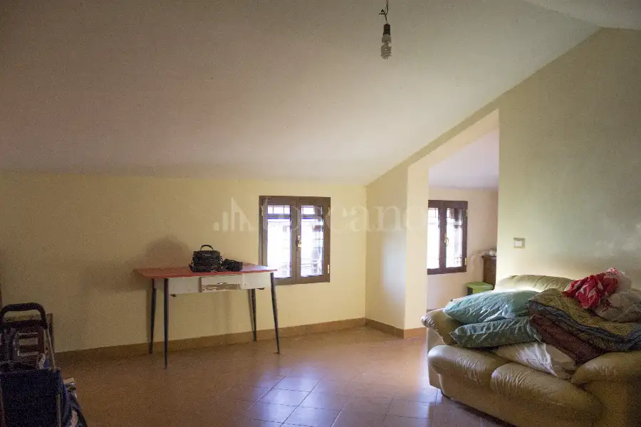 Casa Indipendente in vendita di 131 mq a €39.000 (rif. 35/2023)