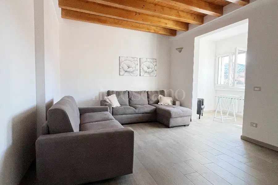 Casa in affitto di 55 mq a €800 (rif. 11/2026)
