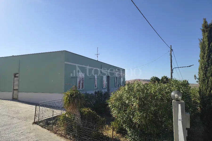 Casa Indipendente in vendita di 198 mq a €168.000 (rif. 47/2026)