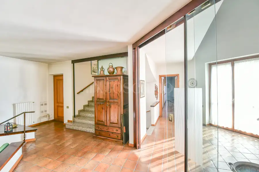 Villa in vendita di 660 mq a €790.000 (rif. 26/2025)