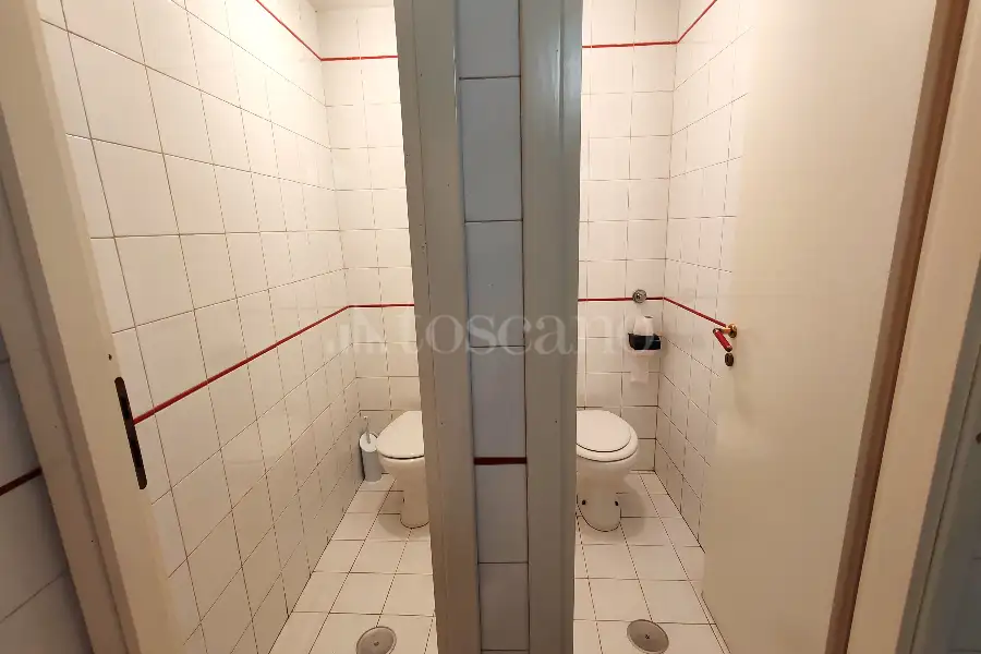 Negozio in affitto di 170 mq a €2.400 (rif. 27/2025)