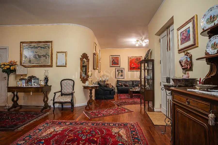 Villa in vendita di 250 mq a €548.000 (rif. 157/2025)