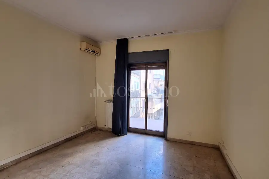 Ufficio in vendita di 175 mq a €245.000 (rif. 167/2026)