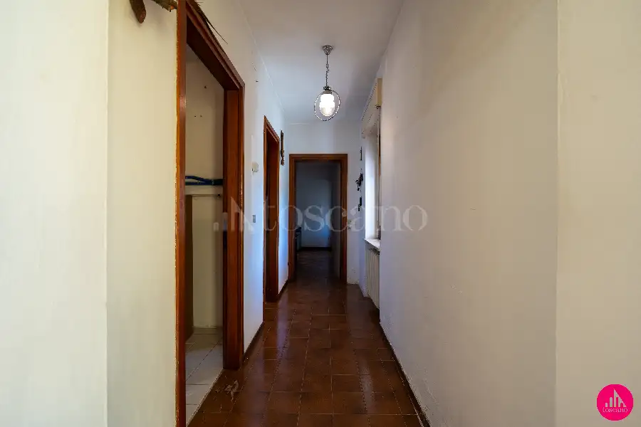 Villino a Schiera in vendita di 250 mq a €139.000 (rif. 71/2026)