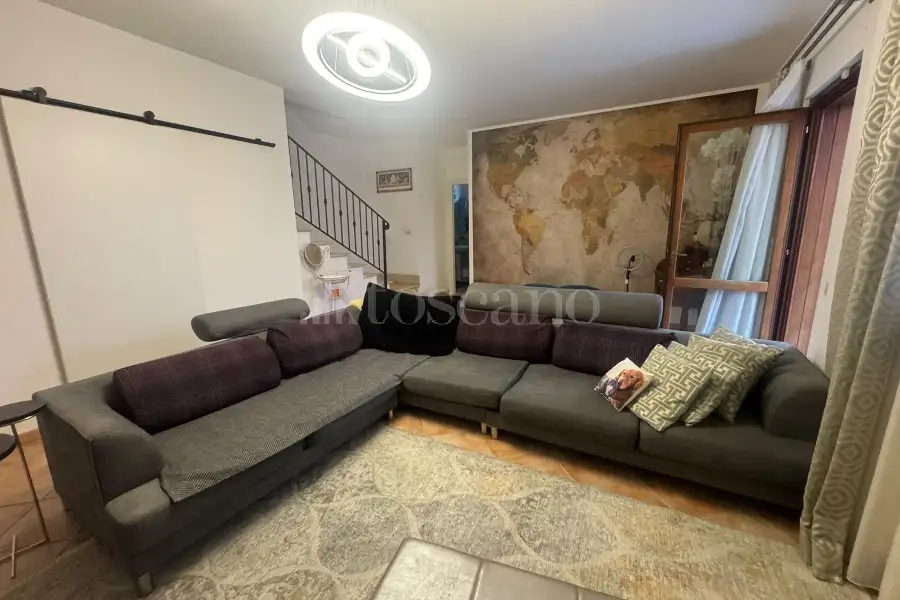Villa in vendita di 240 mq a €615.000 (rif. 58/2026)