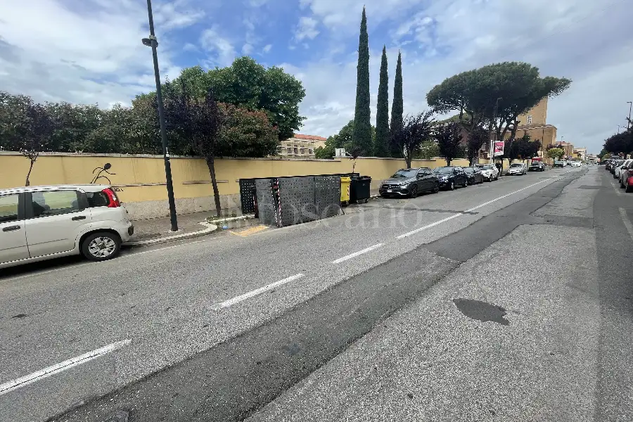 Box in vendita di 23 mq a €14.000 (rif. 33/2026)