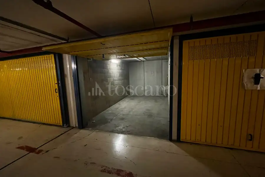 Box in vendita di 15 mq a €20.000 (rif. 35/2026)
