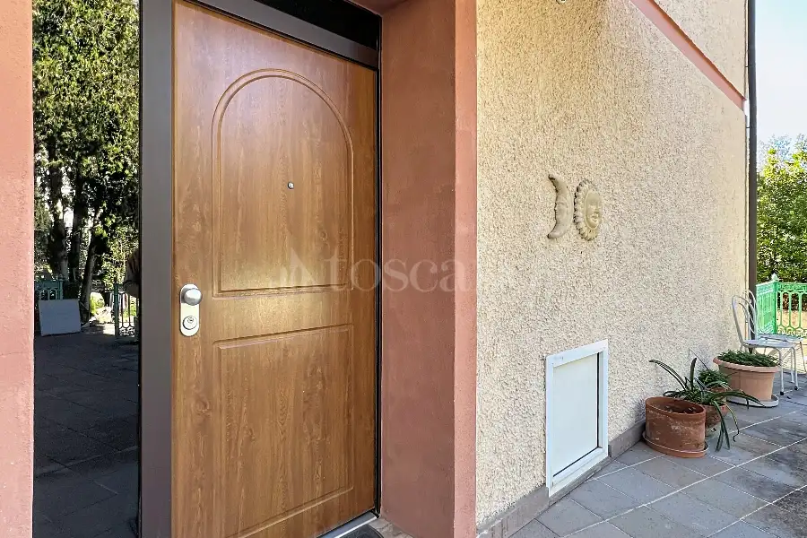 Villa in vendita di 630 mq a €670.000 (rif. 195/2025)