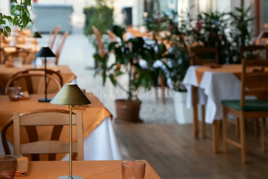 Attività Commerciale in vendita di 130 mq a €85.000 (rif. 41/2026)