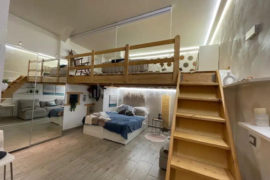 Casa in affitto di 50 mq a €890 (rif. 7/2026)