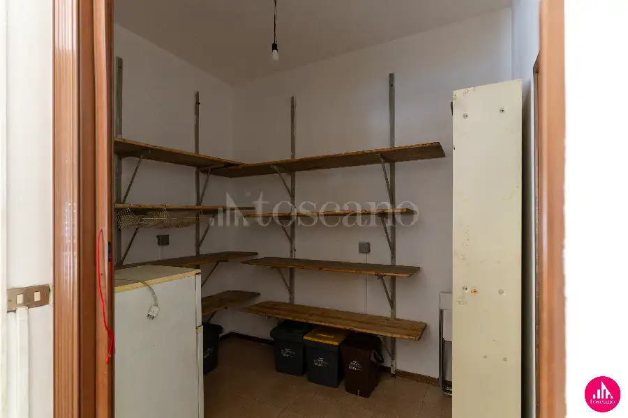 Negozio in vendita di 45 mq a €55.000 (rif. 9/2026)
