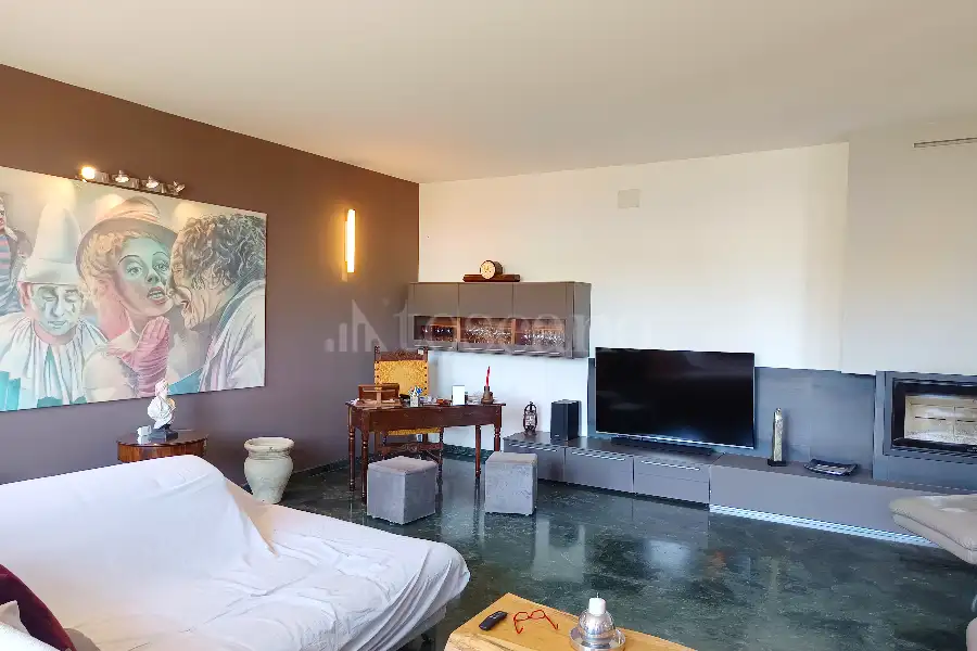 Casa in vendita di 218 mq a €174.000 (rif. 88/2025)