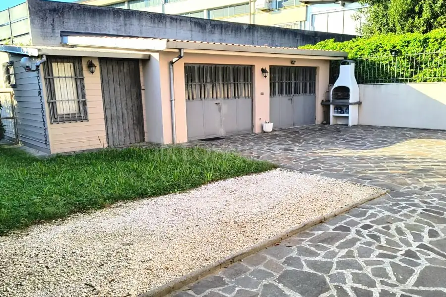 Villa Bifamiliare in vendita di 200 mq a €419.000 (rif. 35/2025)