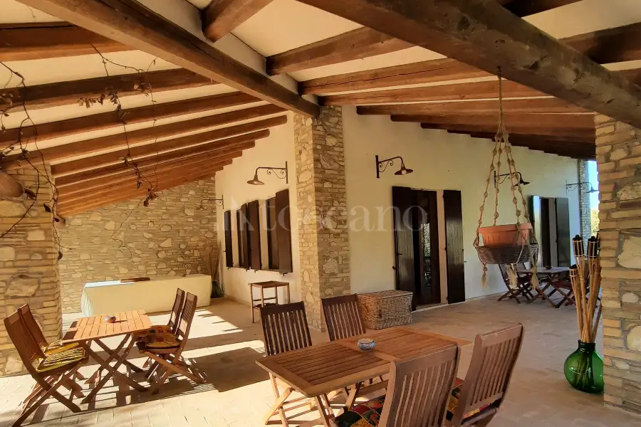Villa in vendita di 480 mq a €880.000 (rif. 4/2026)
