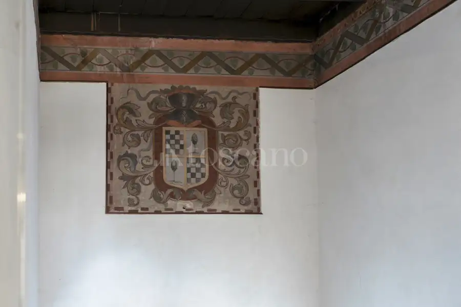 Villa in vendita di 600 mq trattativa riservata (rif. 40/2025)