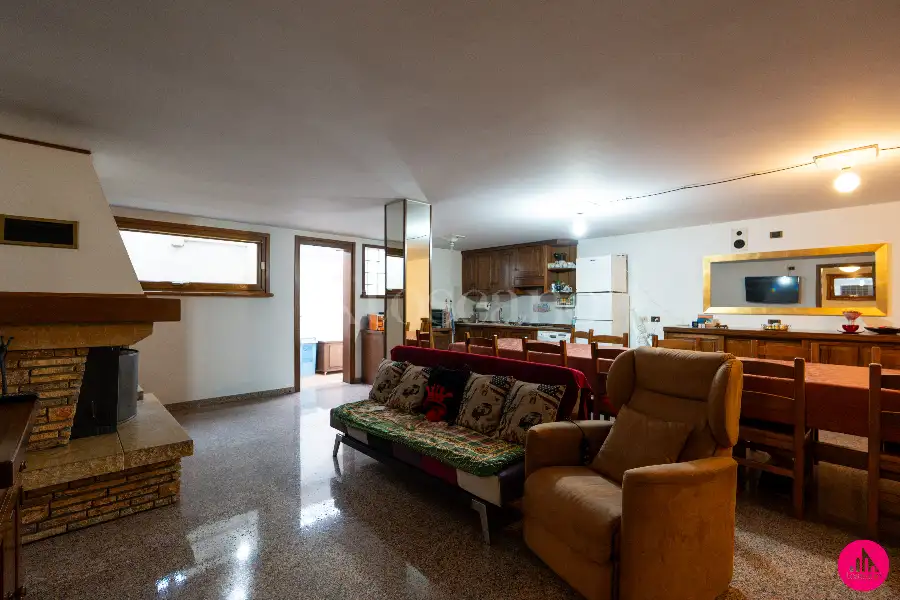Villino a Schiera in vendita di 228 mq a €395.000 (rif. 177/2026)