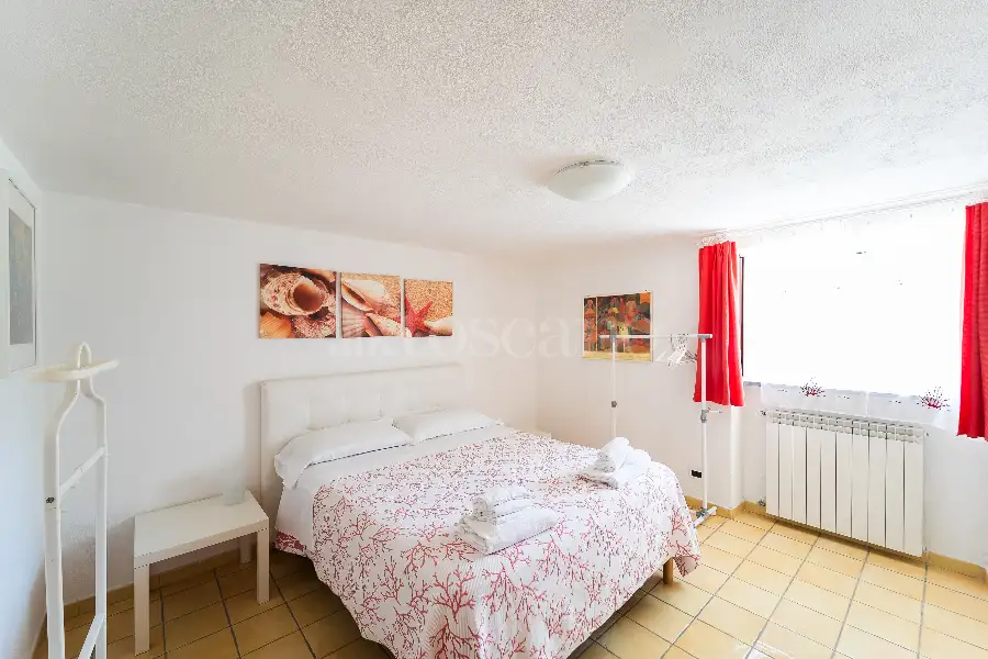 Villa in vendita di 230 mq a €1.200.000 (rif. 2/2026)