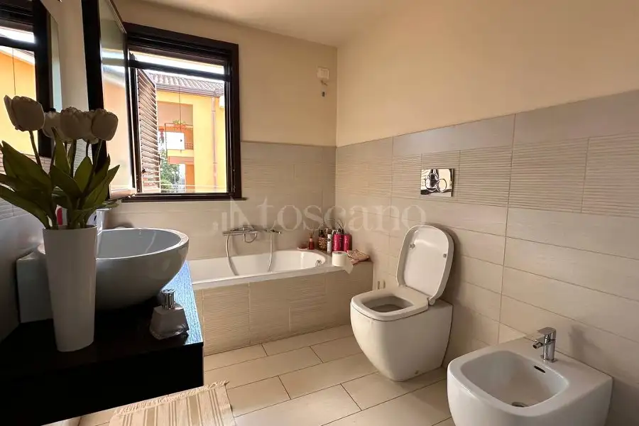 Casa Indipendente in vendita di 204 mq a €498.000 (rif. 173/2026)