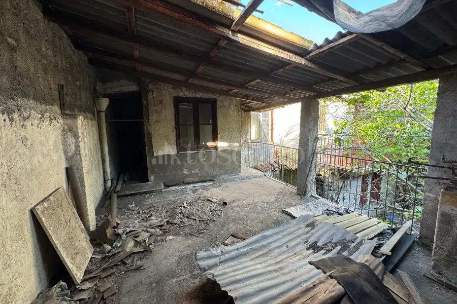 Casa Indipendente in vendita di 95 mq a €33.000 (rif. 42/2025)