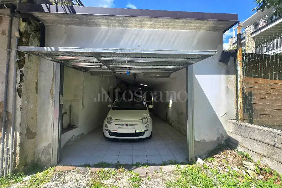 Casa Indipendente in vendita di 350 mq a €163.000 (rif. 30/2025)