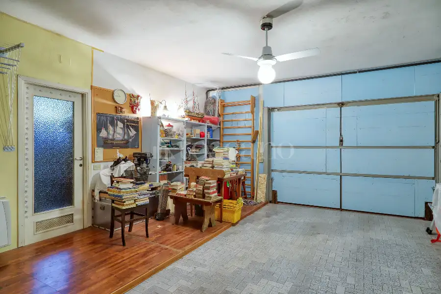 Villa in vendita di 240 mq a €750.000 (rif. 179/2026)