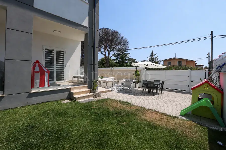 Villa Bifamiliare in vendita di 140 mq a €529.000 (rif. 38/2026)