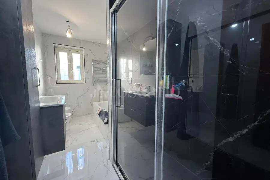 Attico in vendita di 190 mq a €575.000 (rif. 60/2025)