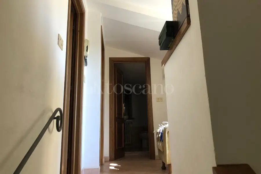 Villa in vendita di 410 mq a €398.000 (rif. 43/2024)