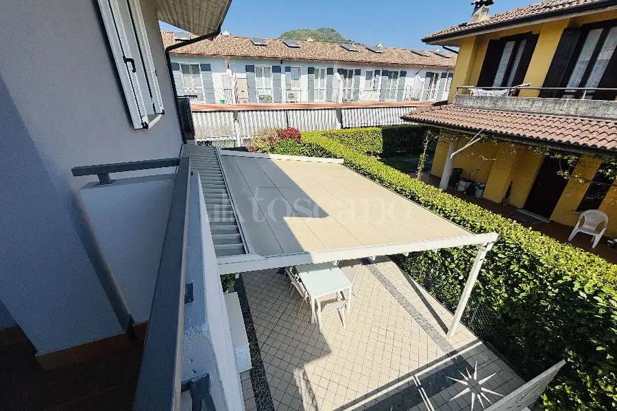 Villa Bifamiliare in vendita di 235 mq a €425.000 (rif. 24/2026)