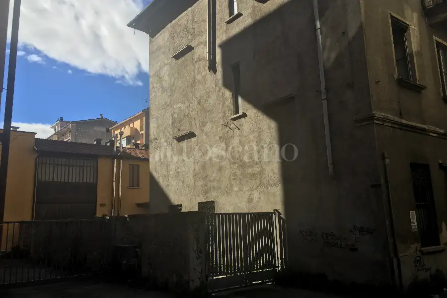 Palazzo in vendita di 1.470 mq trattativa riservata (rif. 123/2026)