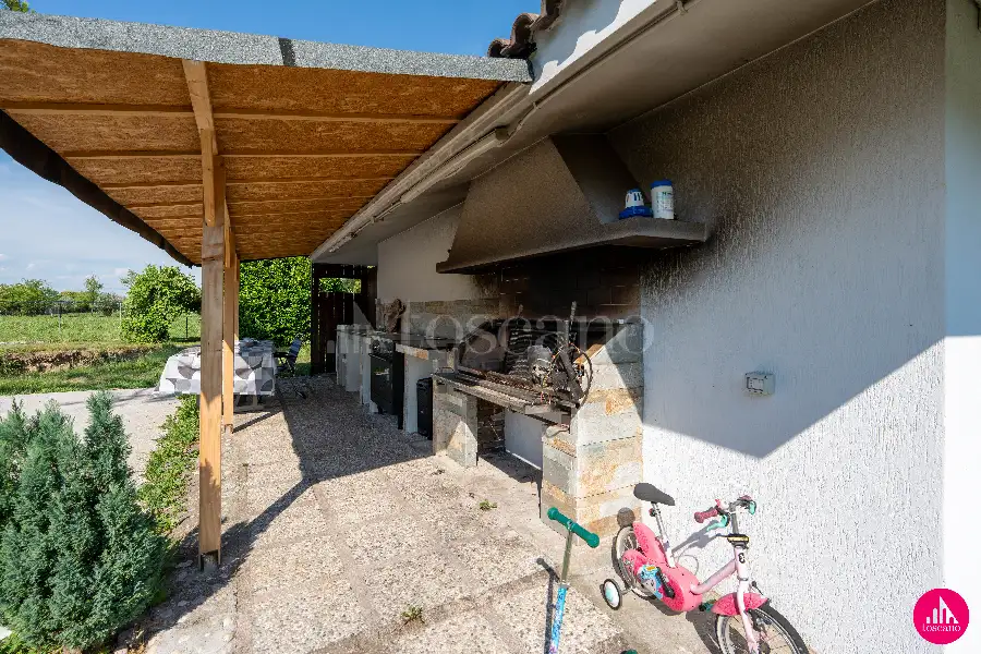 Villa in vendita di 303 mq a €499.000 (rif. 124/2026)