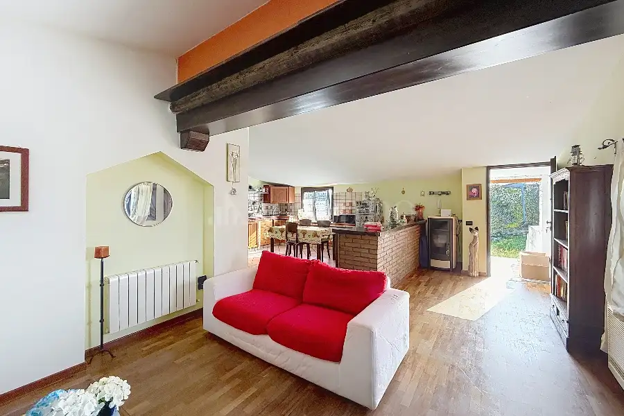 Villa in vendita di 230 mq a €288.000 (rif. 22/2026)