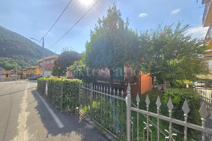 Villa in vendita di 250 mq a €415.000 (rif. 44/2026)