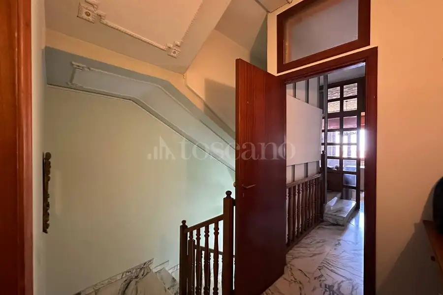 Villa in vendita di 575 mq a €878.000 (rif. 89/2025)