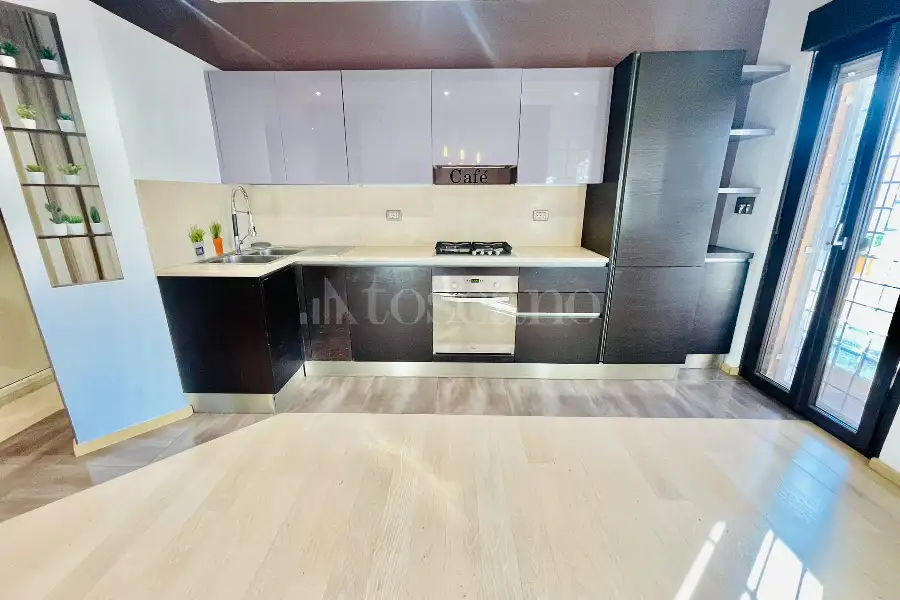 Attico in vendita di 90 mq a €409.000 (rif. 39/2026)