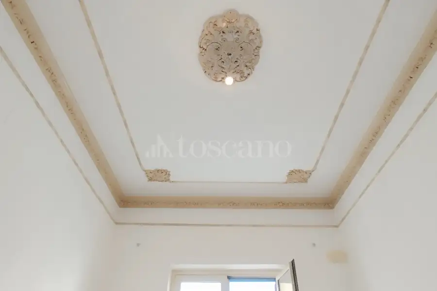 Ufficio in affitto di 15 mq a €350 (rif. 55/2025)