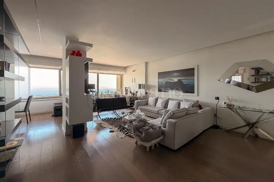 Casa in vendita di 252 mq a €1.950.000 (rif. 35/2026)