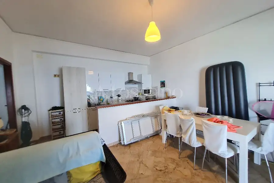 Villa Bifamiliare in vendita di 203 mq a €760.000 (rif. 51/2026)