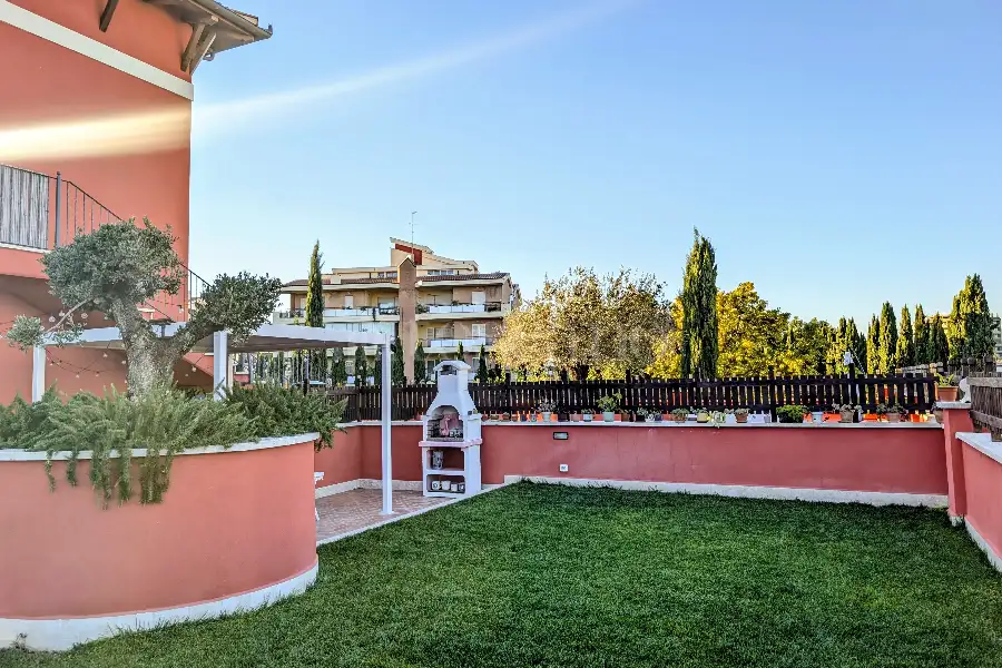 Villino a Schiera in vendita di 110 mq a €525.000 (rif. 19/2026)