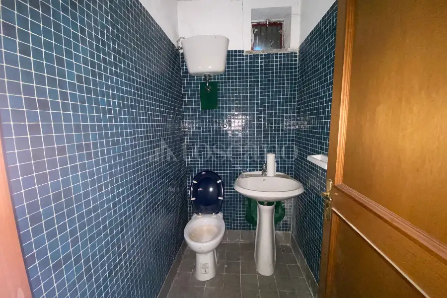 Box in vendita di 204 mq a €70.000 (rif. 54/2025)