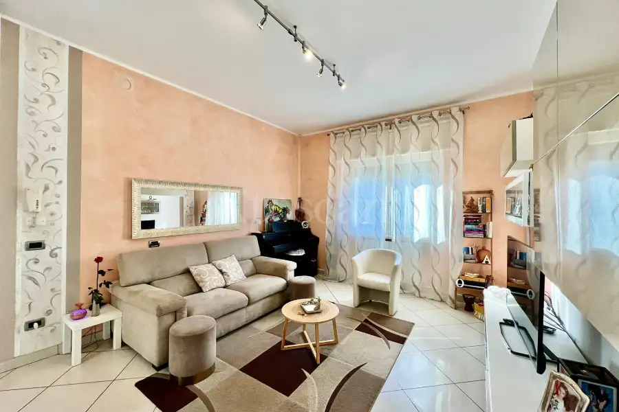 Villa Bifamiliare in vendita di 130 mq a €325.000 (rif. 13/2026)