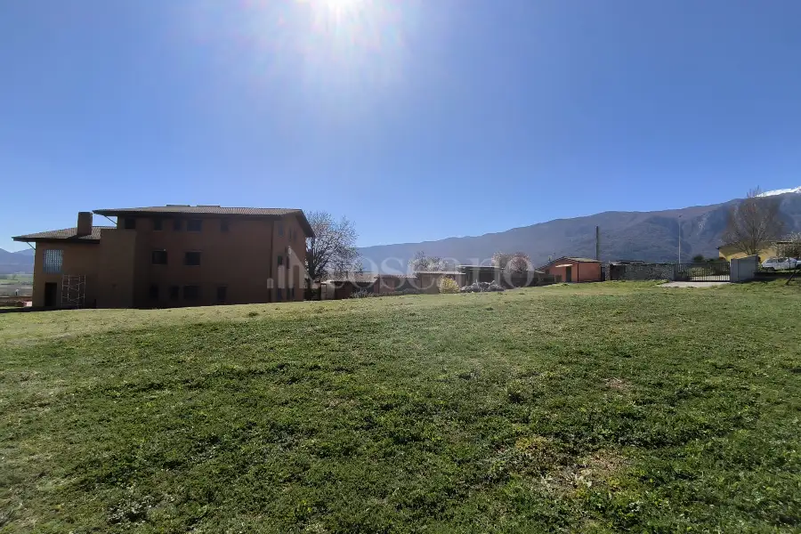 Villa in vendita di 550 mq a €890.000 (rif. 17/2025)