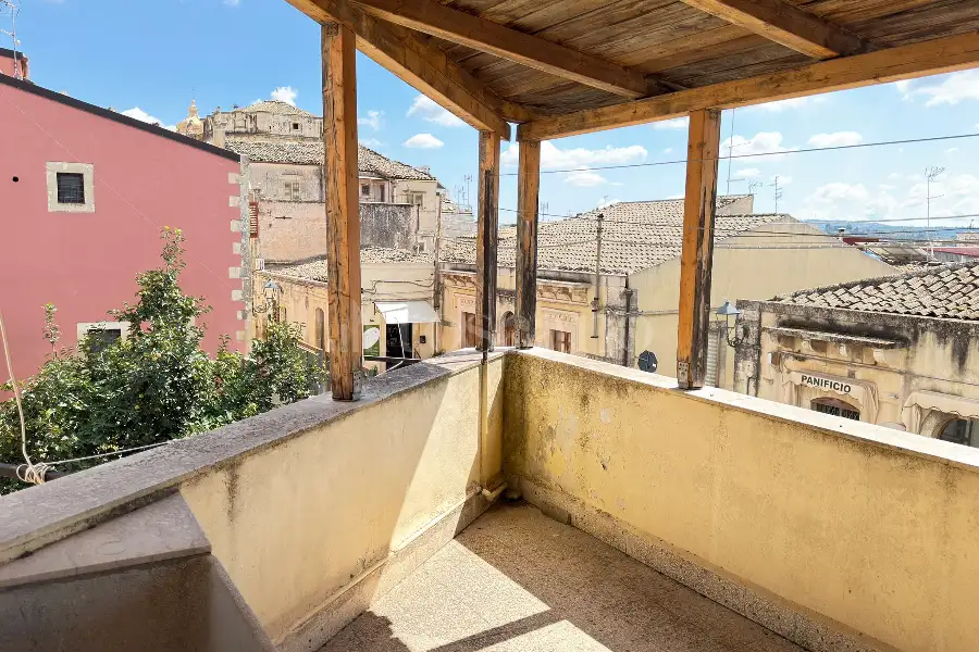 Casa Indipendente in vendita di 99 mq a €45.000 (rif. 146/2026)