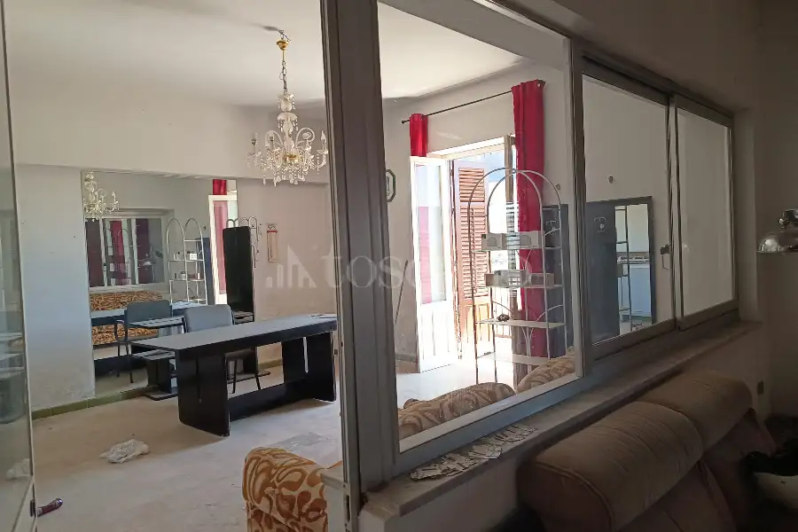 Magazzino in vendita di 1.800 mq a €1.050.000 (rif. 35/2026)