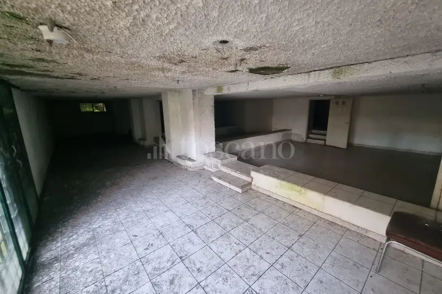 Casa Indipendente in vendita di 285 mq a €650.000 (rif. 19/2025)