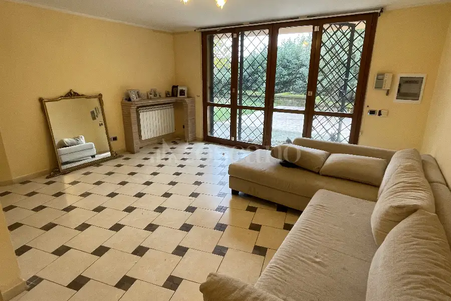 Villa in vendita di 260 mq a €369.000 (rif. 47/2025)
