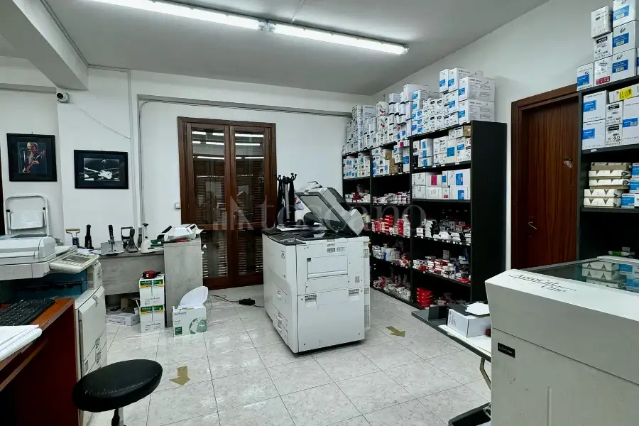 Attività Commerciale in vendita di 130 mq a €210.000 (rif. 31/2025)